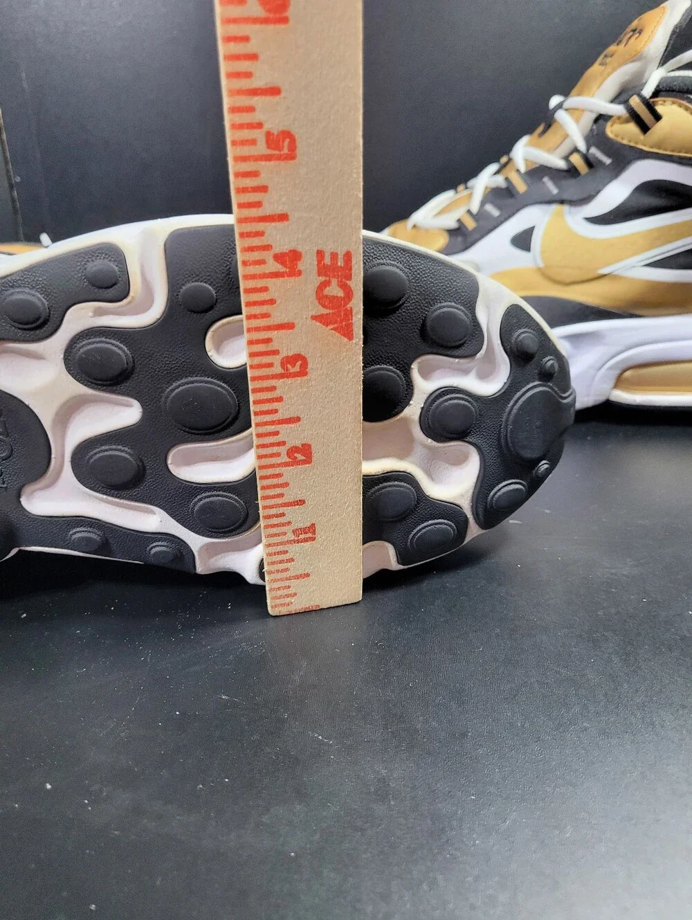 Nike Air Max 270 React Metallic Gold White Black Men's Size 11.5 CW7298-100